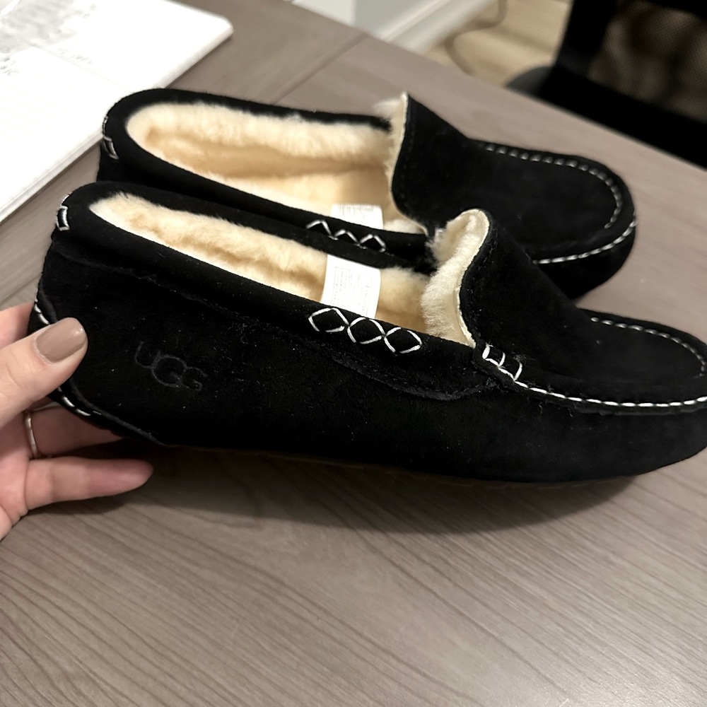 Brand new Ugg shoes